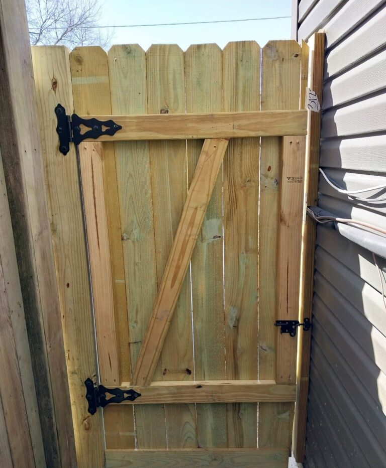 Custom Gates Installation in Blue Island, IL